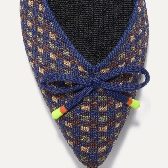 Rothys The Point retired blue plaid with tassels size 11 - Picture 7 of 8
